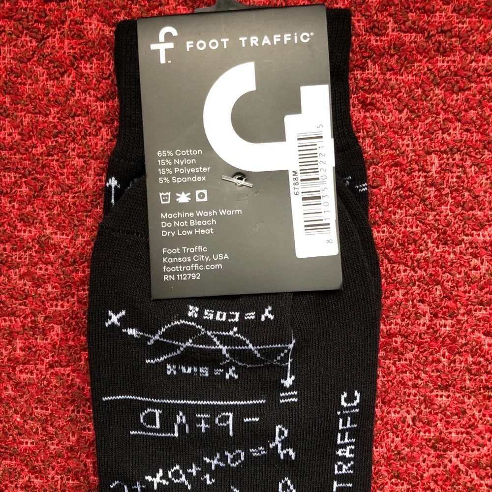 Men's Math Equation Socks Science ModCloth Hot Topic - Picture 5 of 5